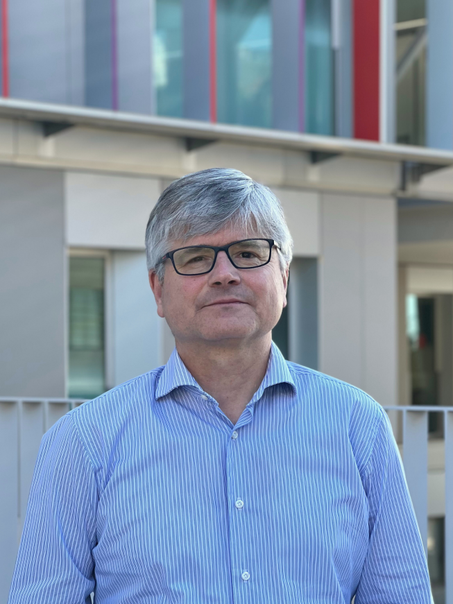 Dr. Jaume Mora Graupera